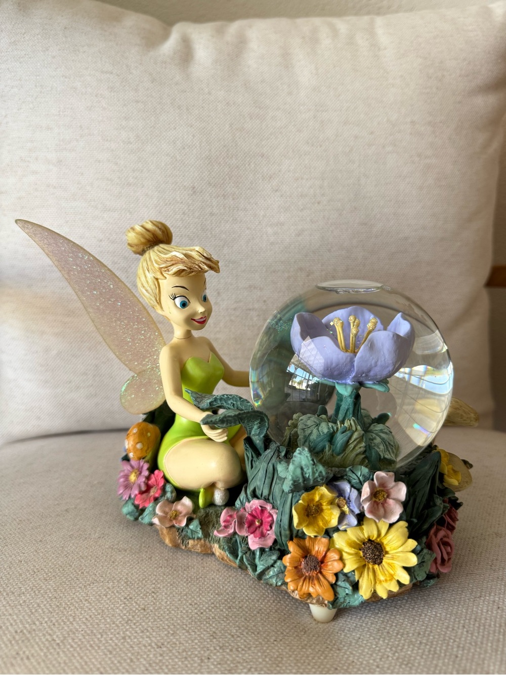 Tinkerbell Whimsical Flower Garden You Can Fly Music Box Snow Globe Disney Parks